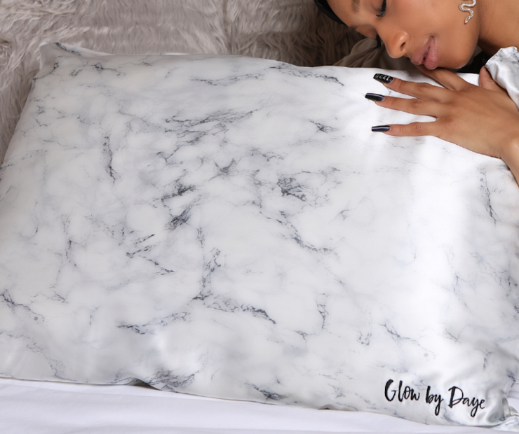 DayeDream™️ 100% Silk Pillowcase (Standard/Queen) – Glow by Daye